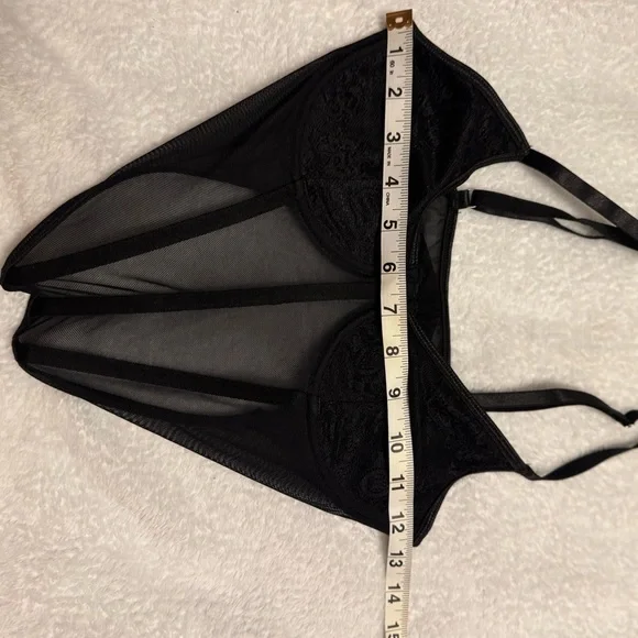 Black Mesh Lace corset like top- Size S - Picture 5 of 6